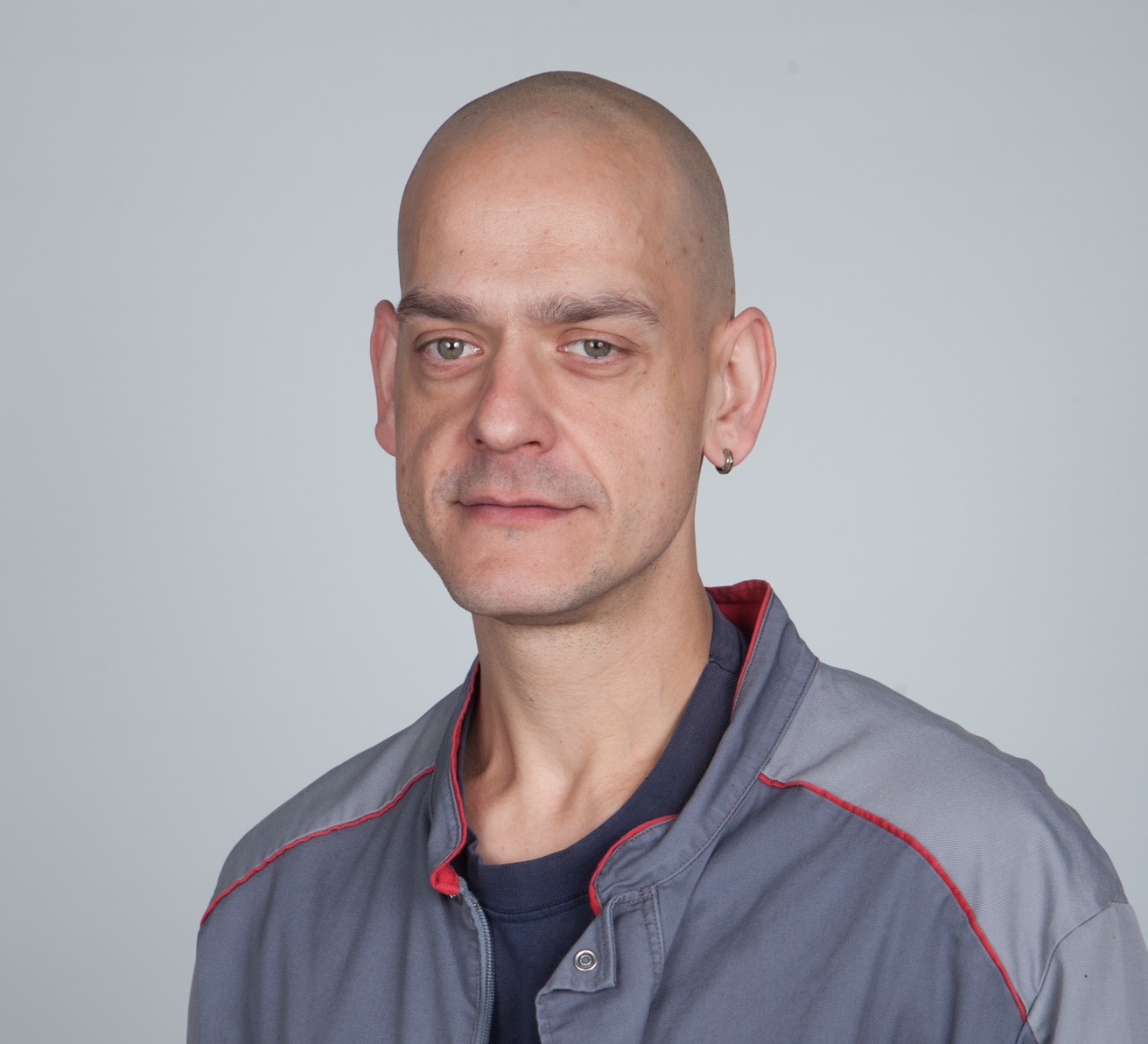 Nils  Beier , Kfz- Mechaniker
